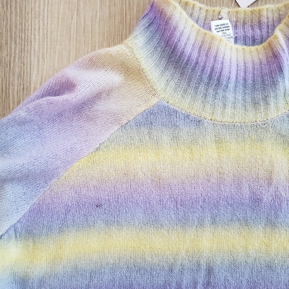 WORKSHOP Republic Clothing Turtleneck Sweater - Picture 3 of 4